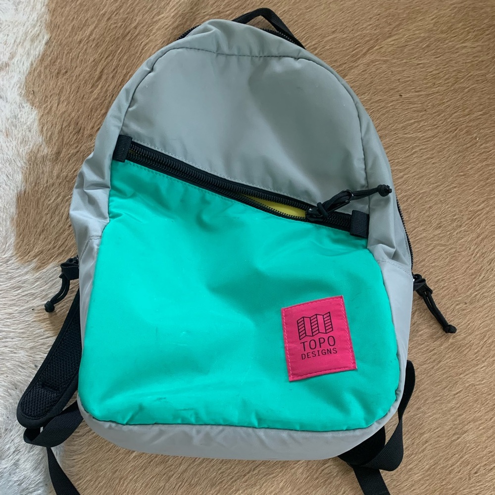 Topo Designs Light Pack